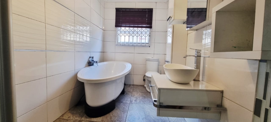 3 Bedroom Property for Sale in Rosedale Park Eastern Cape